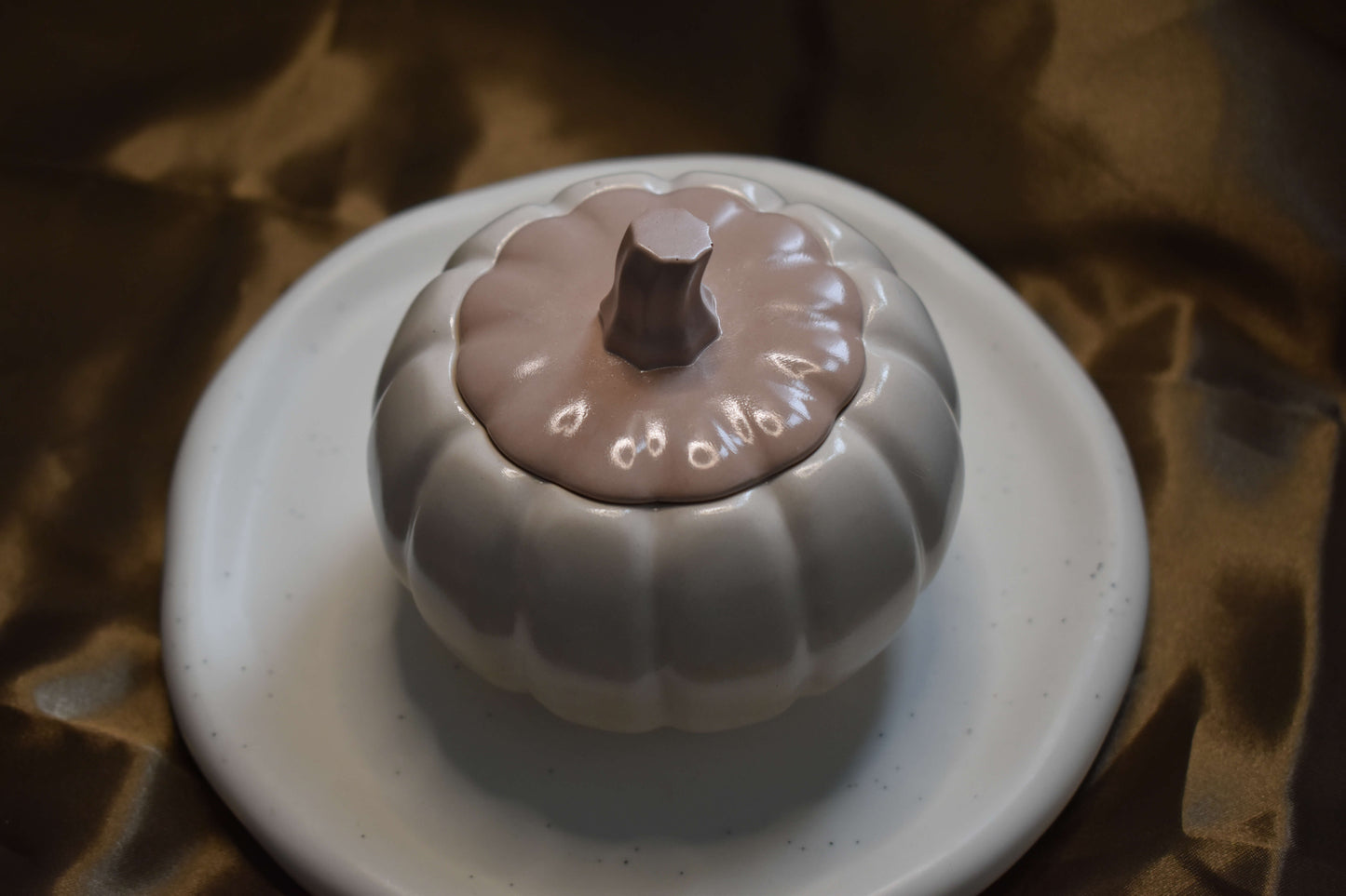 Handgegossenes Kürbisgefäss - Latte Harvest