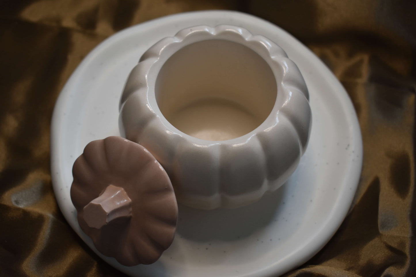 Handgegossenes Kürbisgefäss - Latte Harvest