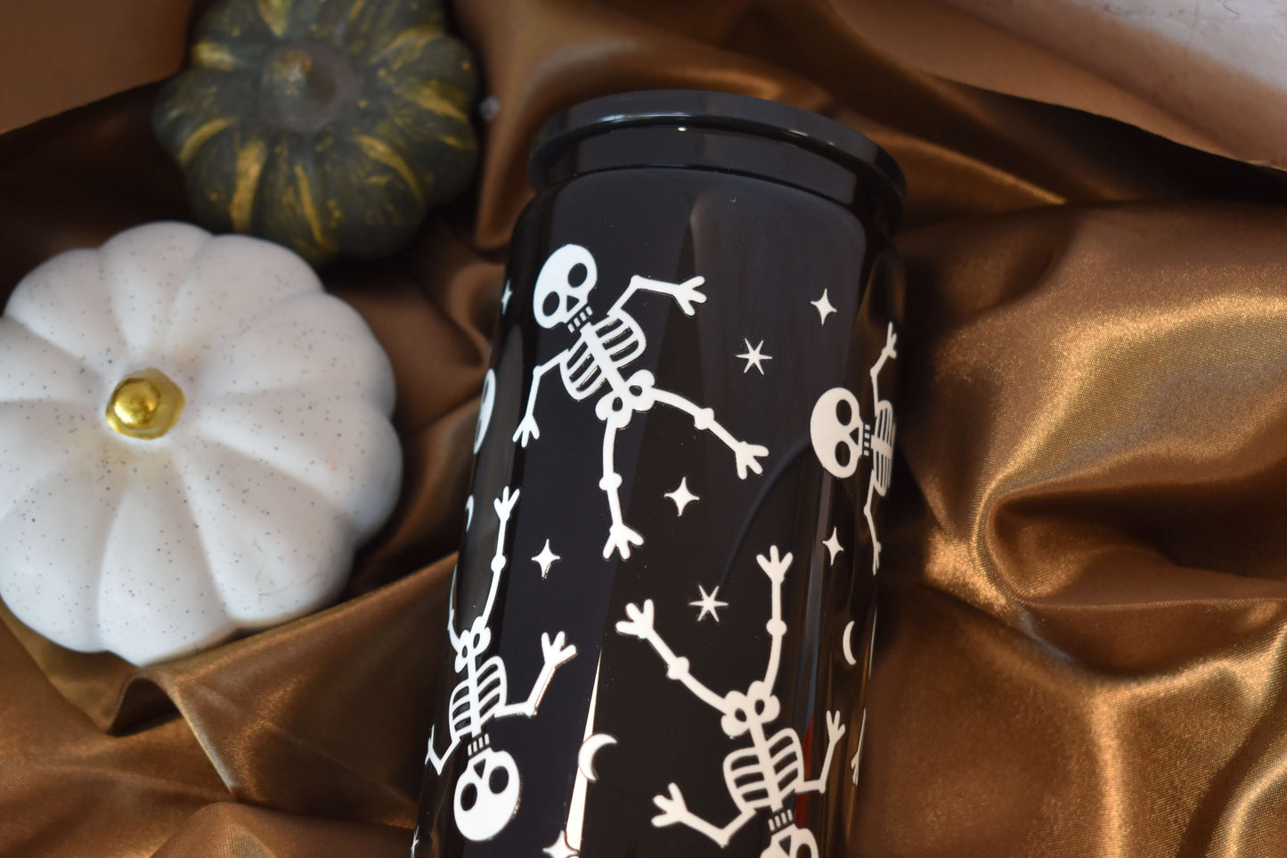 Trinkglas Solid - "Dance of Bones"