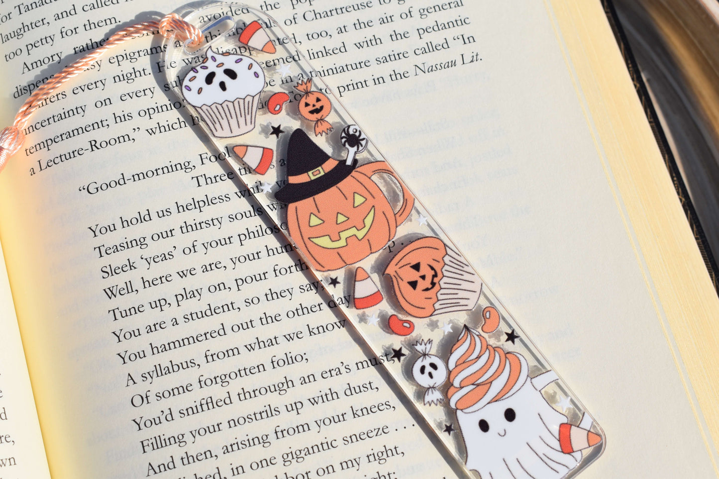 Lesezeichen Acryl - Ghost Latte